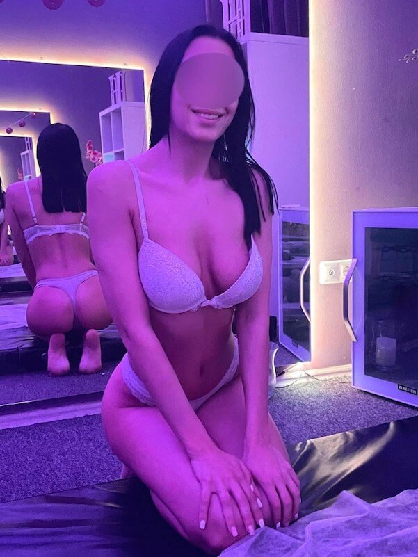 Yvette - Budapest erotic massage
