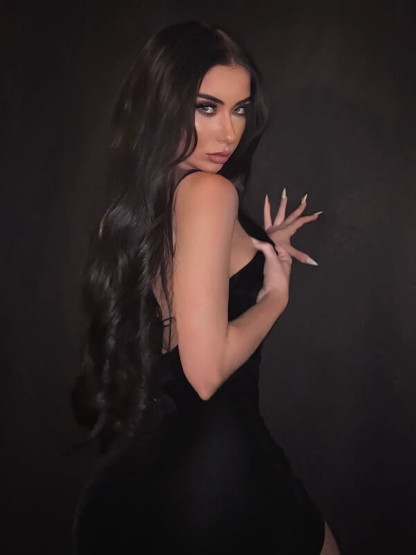 Amanda - Budapest erotic massage